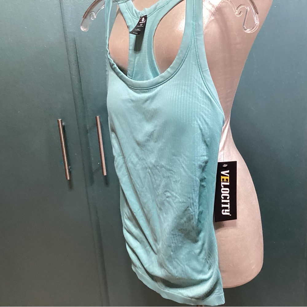 NWT aqua sports tank - Picture 3 of 4
